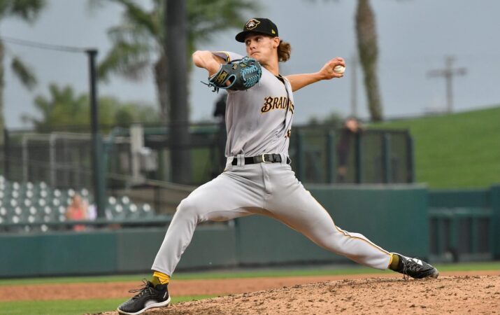 Connor Oliver available for pitching lessons this winter!